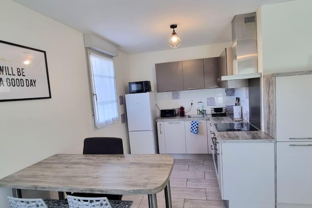 Appartamento T2 Pool & Terrasse - Parking - Metro - Wifi Tolosa Esterno foto
